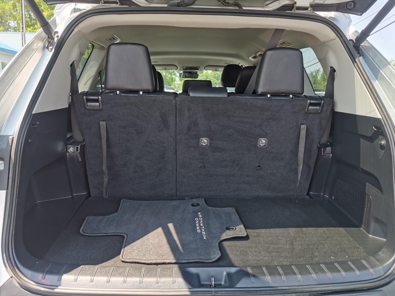 2024 Toyota Grand Highlander XLE AWD - Photo #18