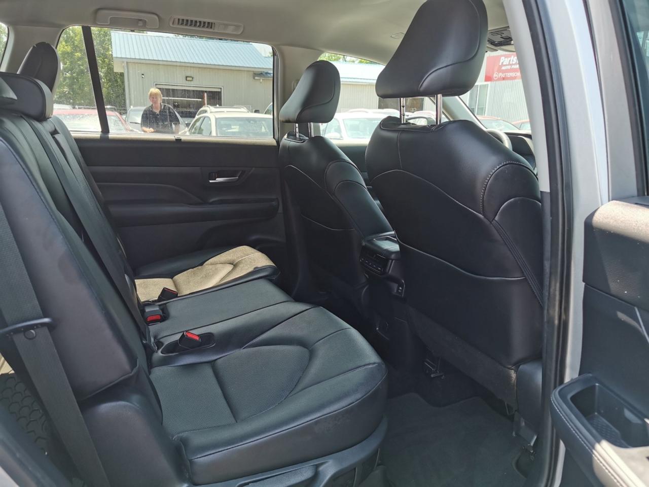 2024 Toyota Grand Highlander XLE AWD - Photo #20