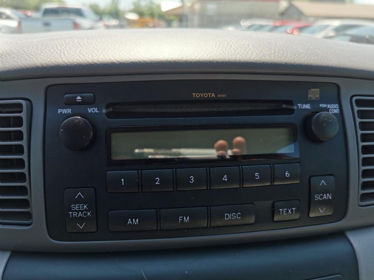 2007 Toyota Corolla CE - Photo #22