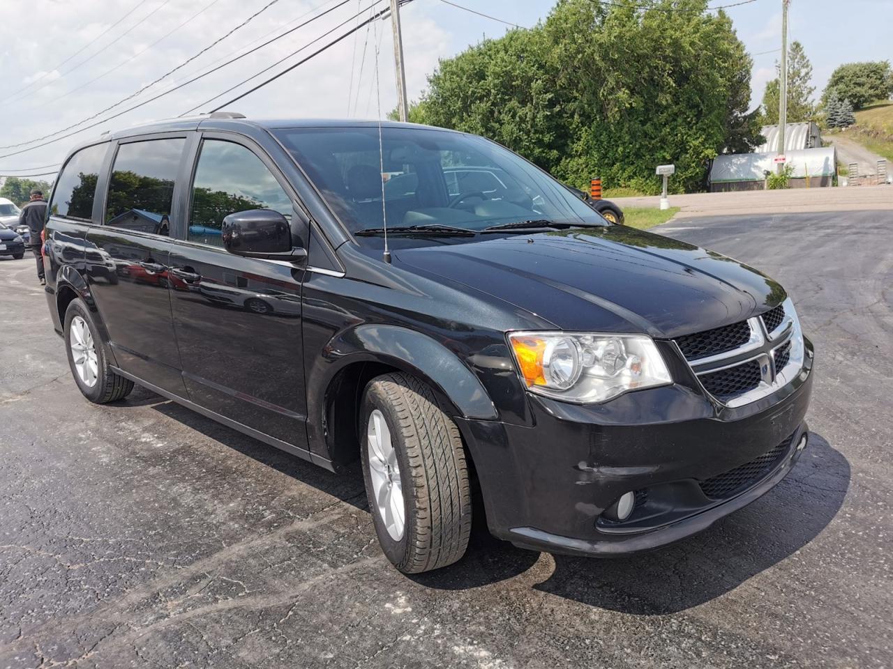 2020 Dodge Grand Caravan SXT - Photo #7