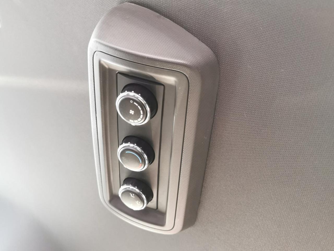 2020 Dodge Grand Caravan SXT - Photo #17