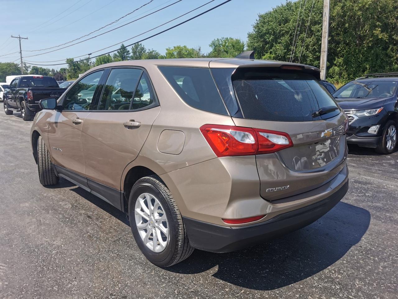 2019 Chevrolet Equinox  - Photo #3