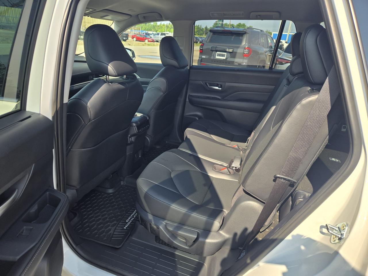 2025 Toyota Grand Highlander GRAND HIGHLANDER HYBRID XLE - Photo
