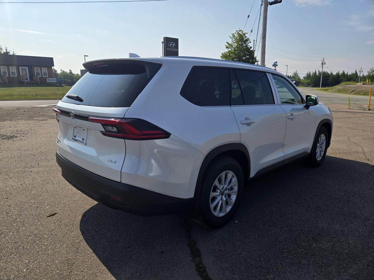 2025 Toyota Grand Highlander GRAND HIGHLANDER HYBRID XLE - Photo4