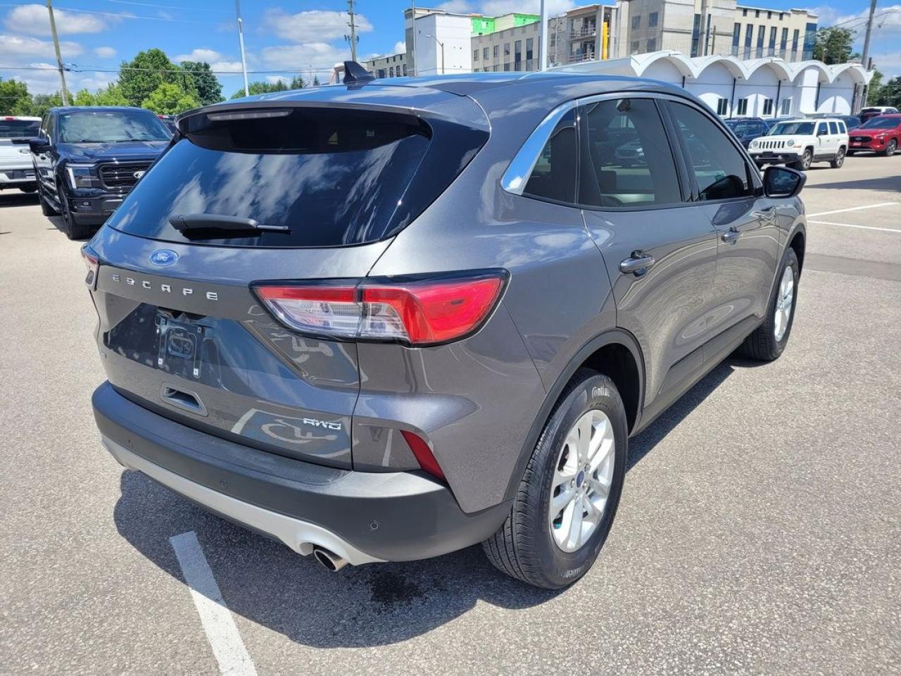 2022 Ford Escape SE Photo23