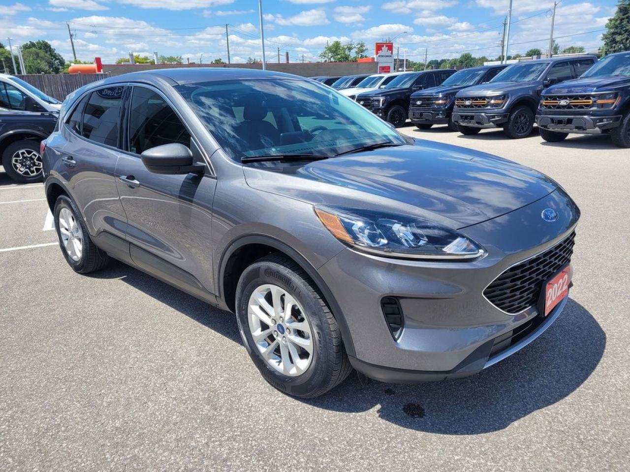 2022 Ford Escape SE Photo25