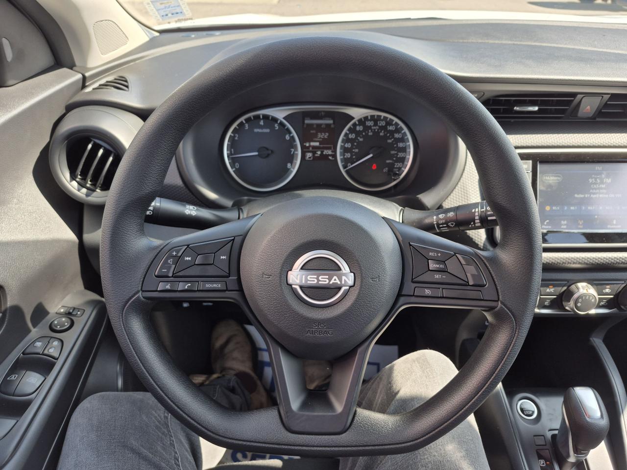 2025 Nissan Kicks Play S FWD Photo22