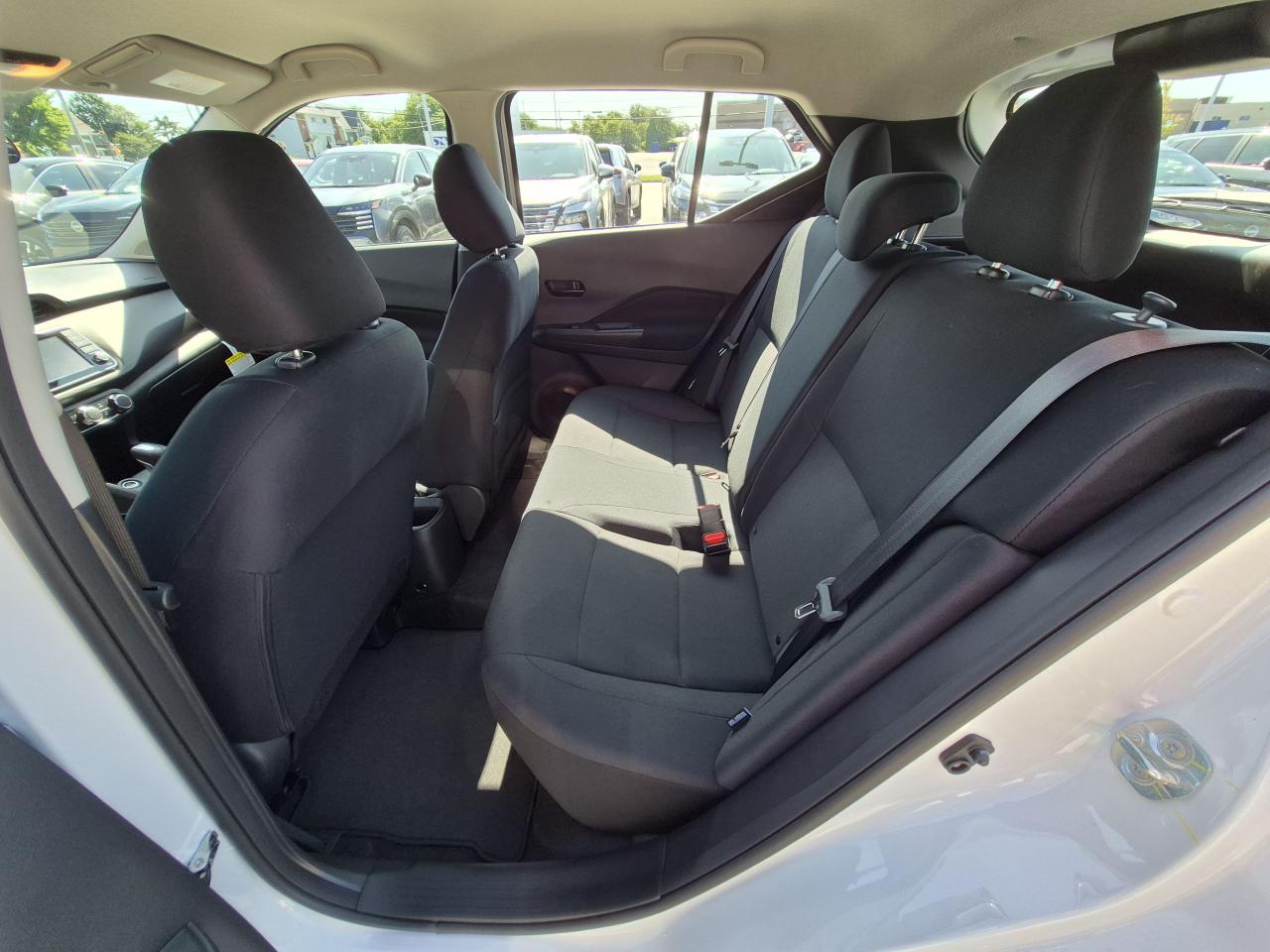 2025 Nissan Kicks Play S FWD Photo26