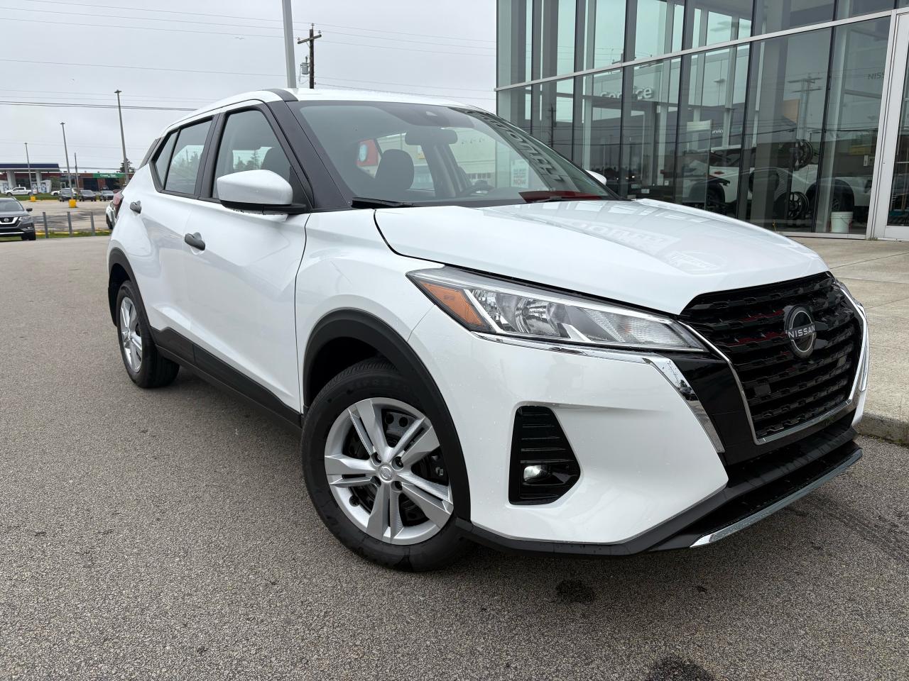 2025 Nissan Kicks 