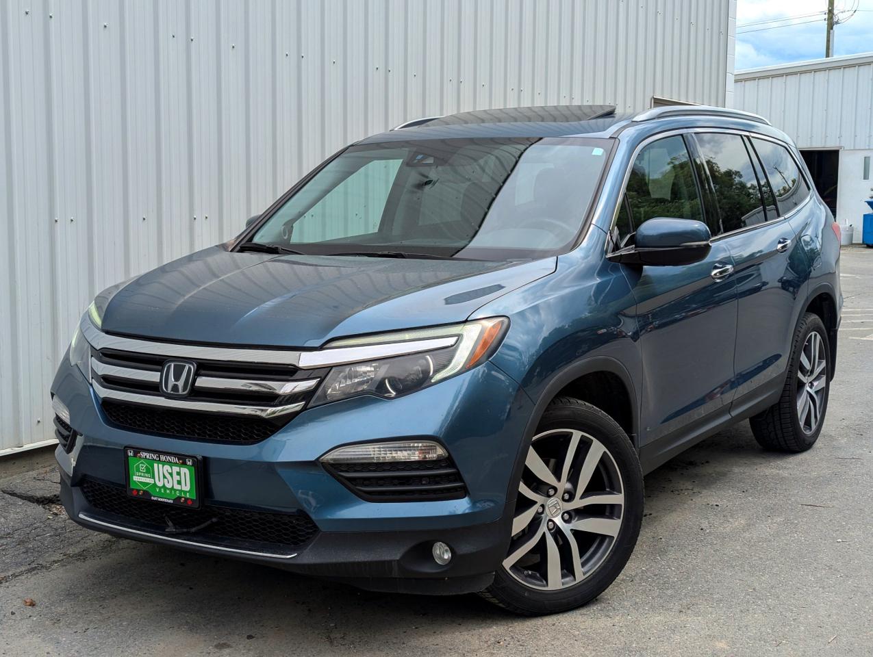 Used 2016 Honda Pilot Touring $256 BI-WEEKLY - WELL MAINTAINED, ONE OWNER, SMOKE-FREE, PET-FREE for sale in Cranbrook, BC