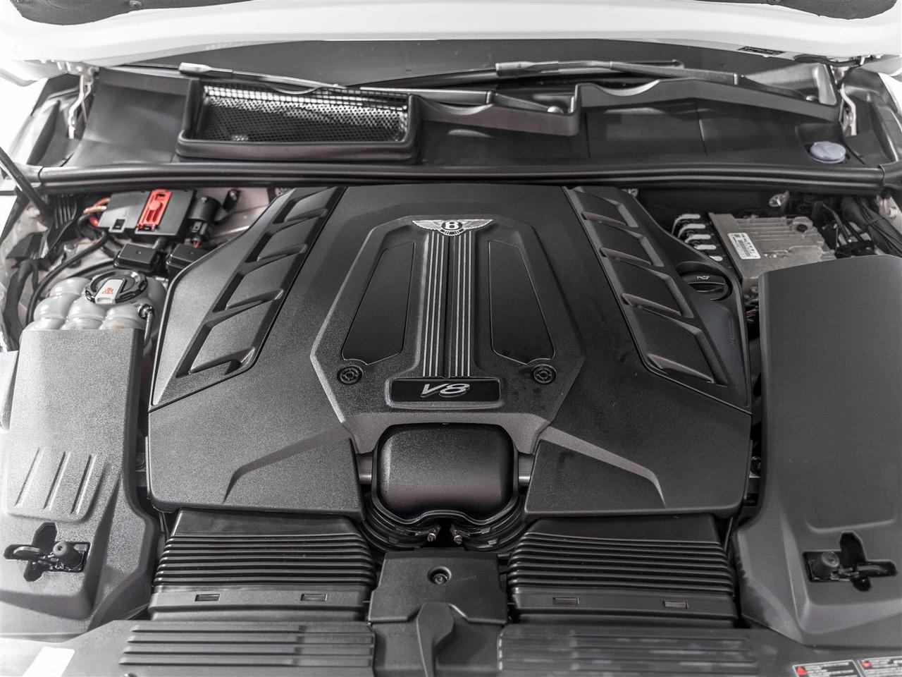 2020 Bentley Bentayga V8|TOURING SPEC|CITY SPEC|NAIM FOR BENTLEY|NIGHT VISION|LOADED Photo