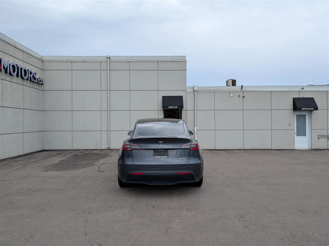 2021 Tesla Model Y LONG RANGE AWD - DUAL MOTOR