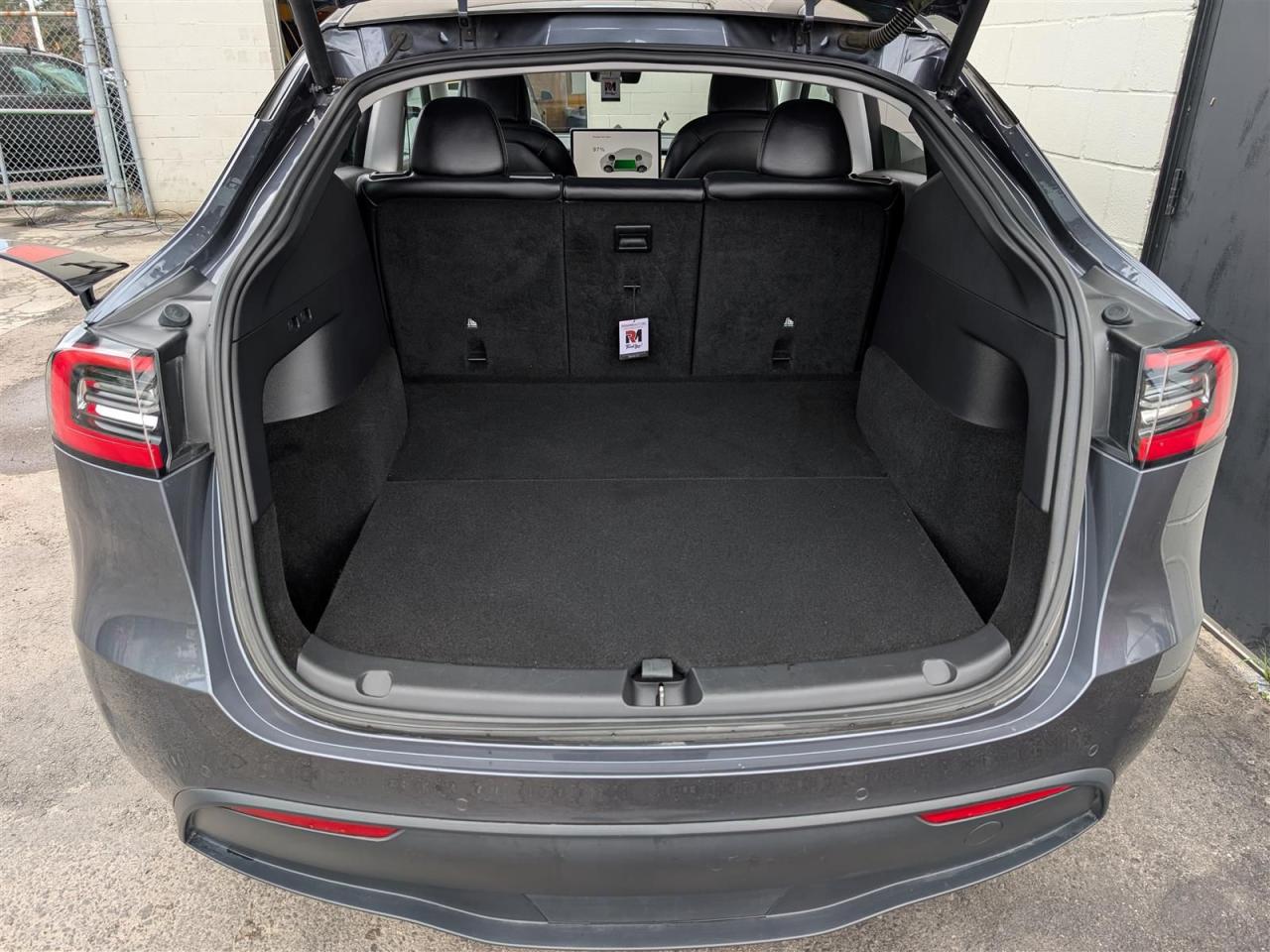 2021 Tesla Model Y LONG RANGE AWD - DUAL MOTOR