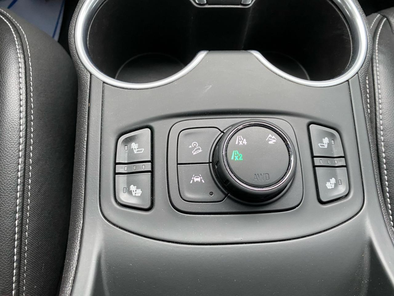 2022 GMC Terrain SLT | AWD | LOW KMS Photo