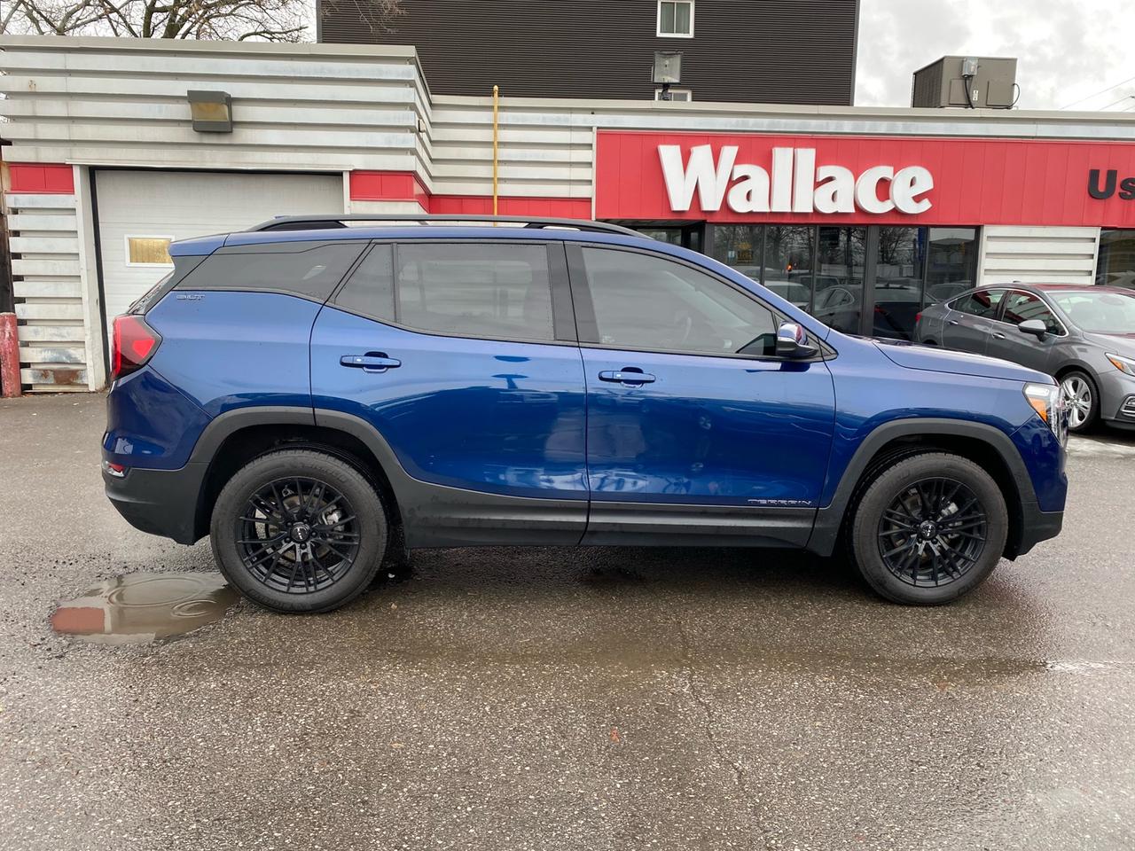 2022 GMC Terrain SLT | AWD | LOW KMS ***SOLD*** Photo