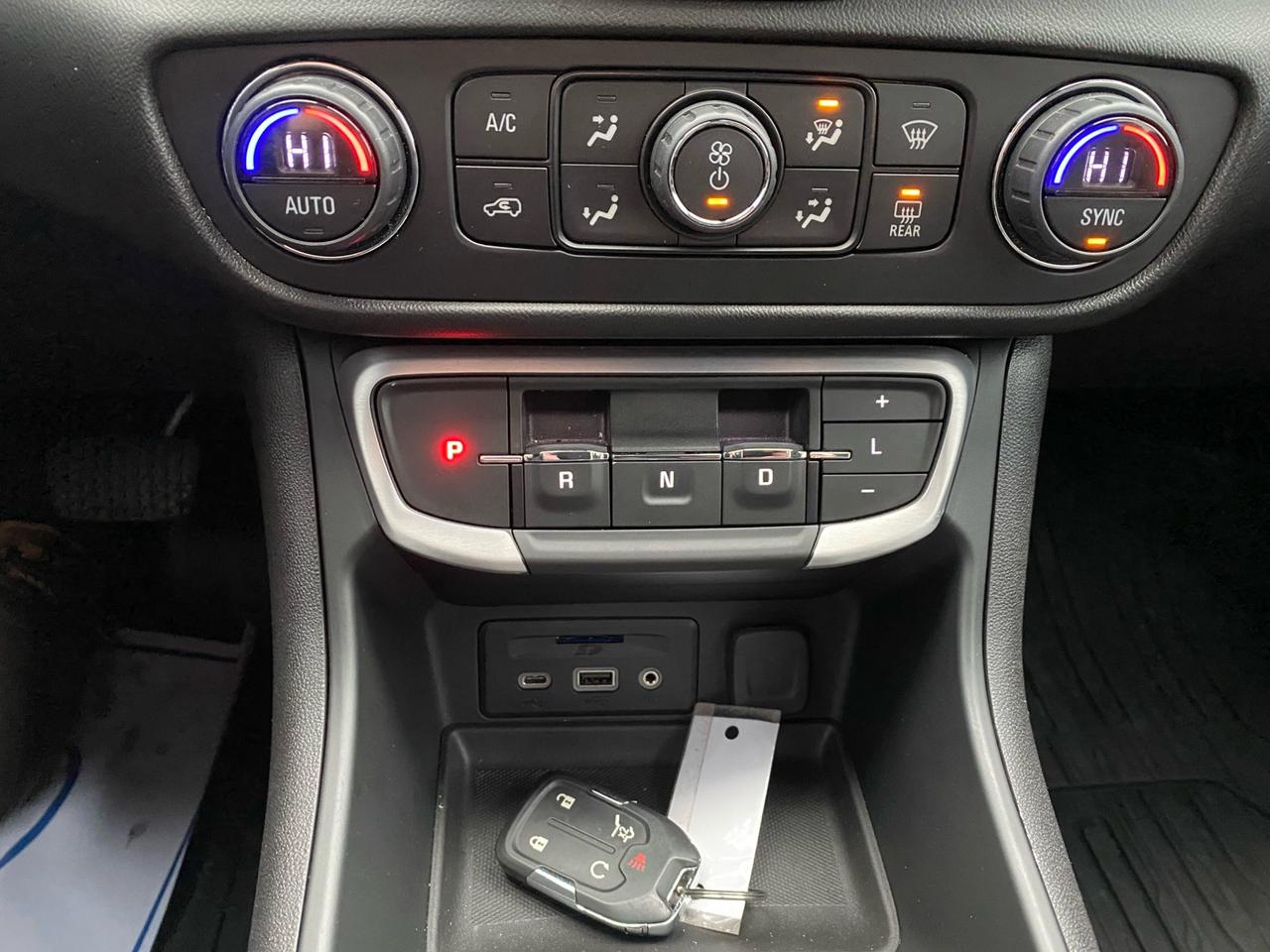 2022 GMC Terrain SLT | AWD | LOW KMS ***SOLD*** Photo