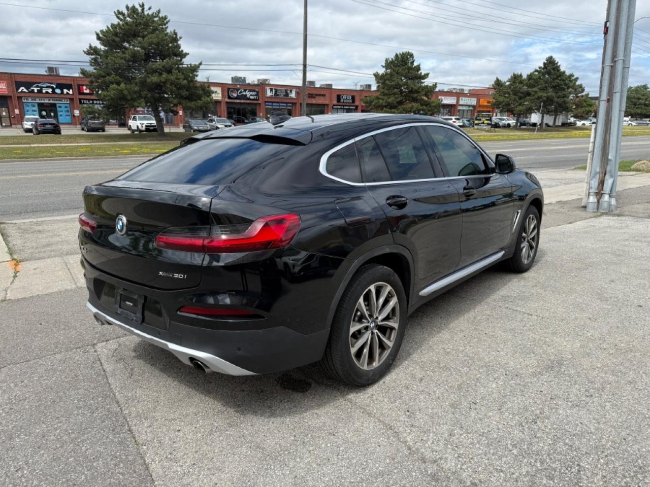 2019 BMW X4 xDrive30i - Photo #4