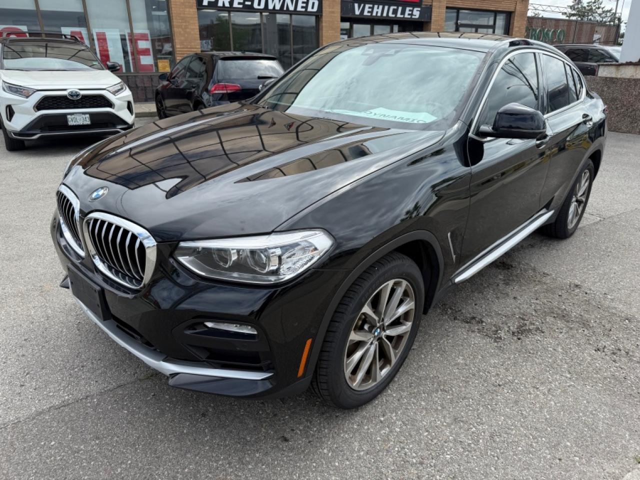 2019 BMW X4 xDrive30i - Photo #2