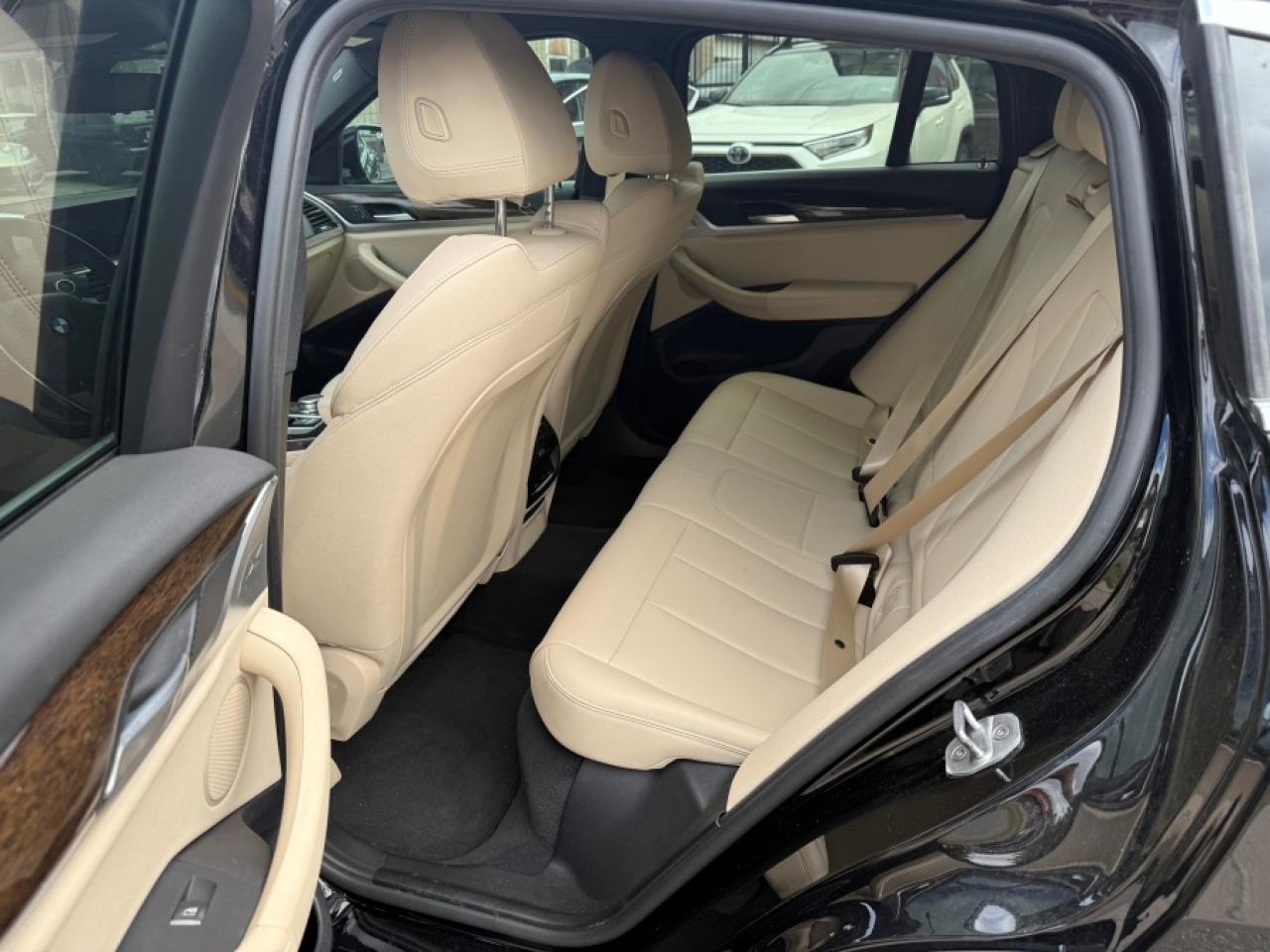 2019 BMW X4 xDrive30i - Photo #12