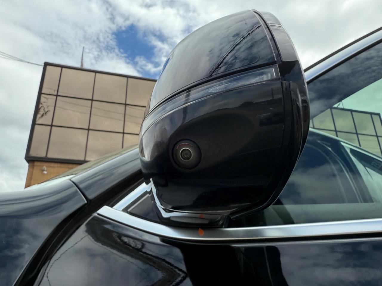 2019 BMW X4 xDrive30i - Photo #17