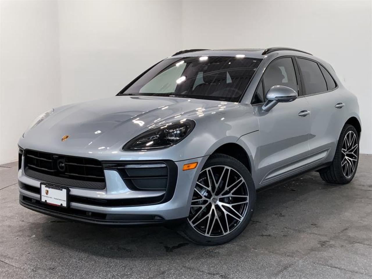 New 2025 Porsche Macan AWD for sale in Langley City, BC