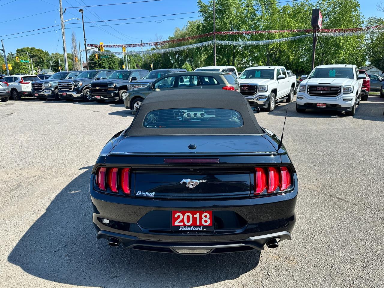 2018 Ford Mustang EcoBoost Convertible HTD/CLD-Leather NAV CarPlayXM Photo3