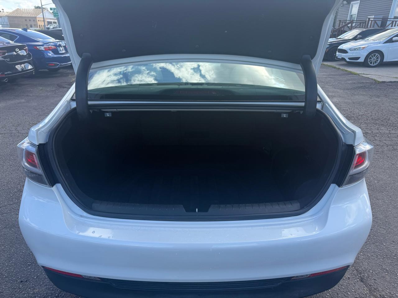 2016 Hyundai Sonata Hybrid Limited Photo40