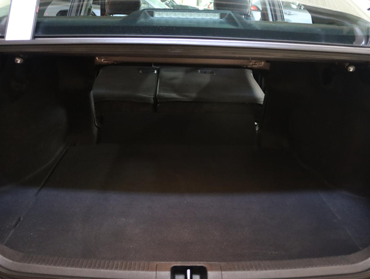 2022 Toyota Camry SE | Leather | LaneDep | Heated Seats | CarPlay
