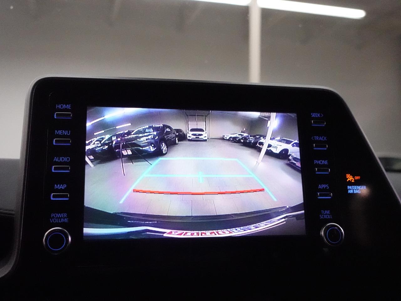 2022 Toyota Camry SE | Leather | LaneDep | Heated Seats | CarPlay