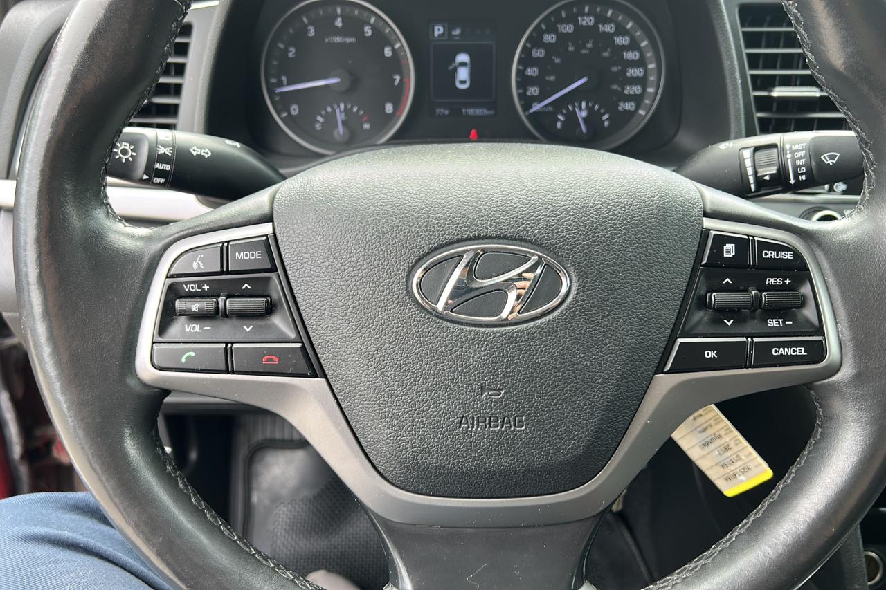 2017 Hyundai Elantra GL - Photo #12