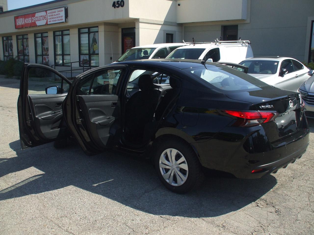 2024 Nissan Versa Auto,A/C,Certified,Power,Group,Super Low Km's,Fogs - Photo #17