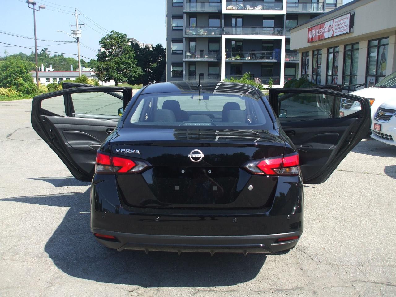 2024 Nissan Versa Auto,A/C,Certified,Power,Group,Super Low Km's,Fogs - Photo #18
