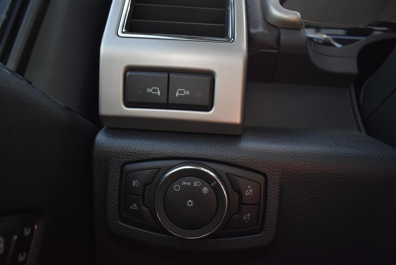 2022 Ford SUPER DUTY F-350 SRW LARIAT 6.7L POWERSTROKE - Photo #46