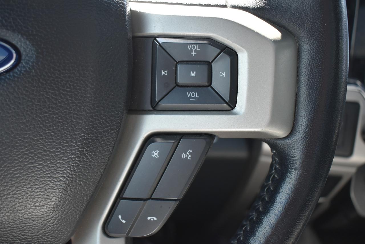 2022 Ford SUPER DUTY F-350 SRW LARIAT 6.7L POWERSTROKE - Photo #45