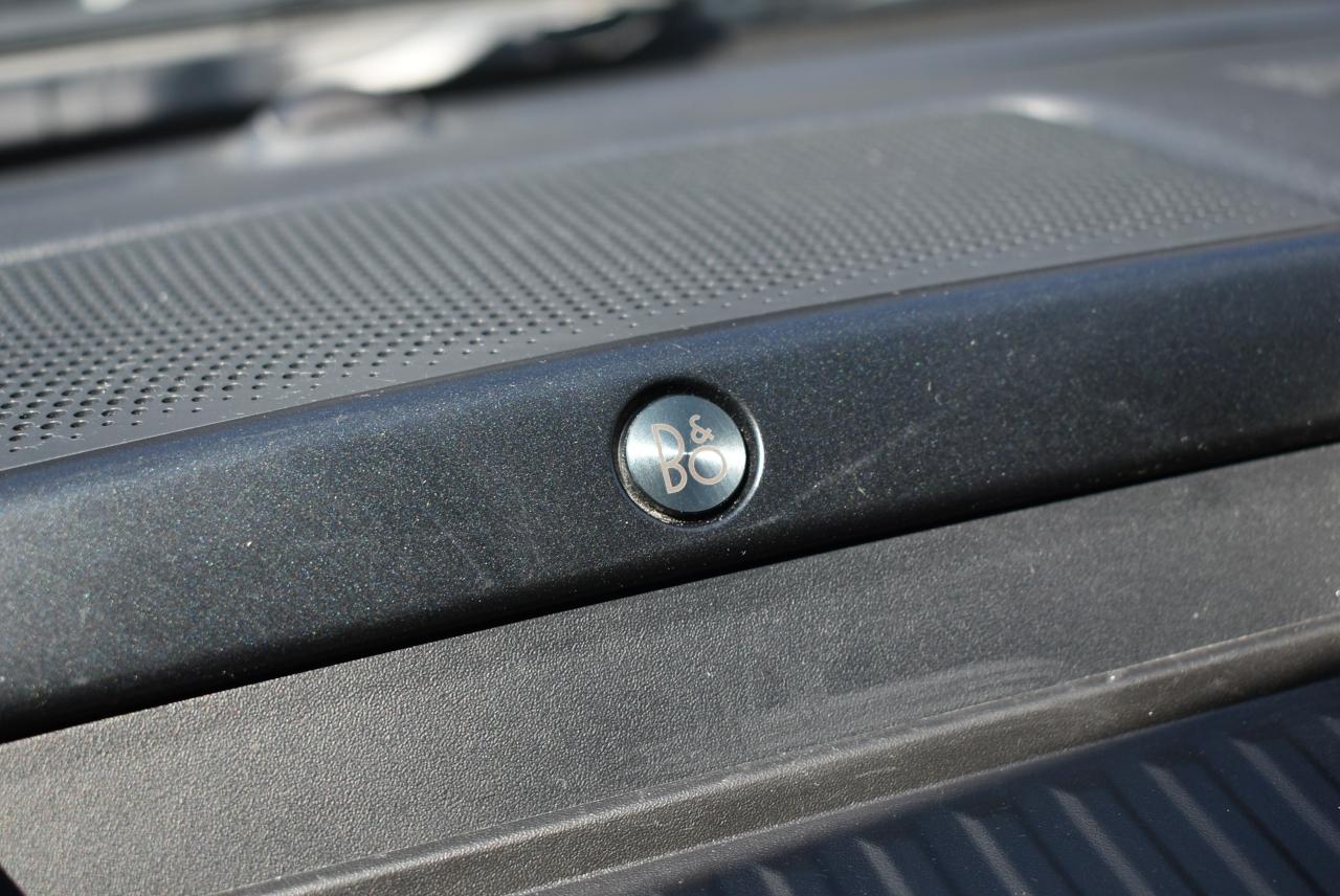 2022 Ford SUPER DUTY F-350 SRW LARIAT 6.7L POWERSTROKE - Photo #57