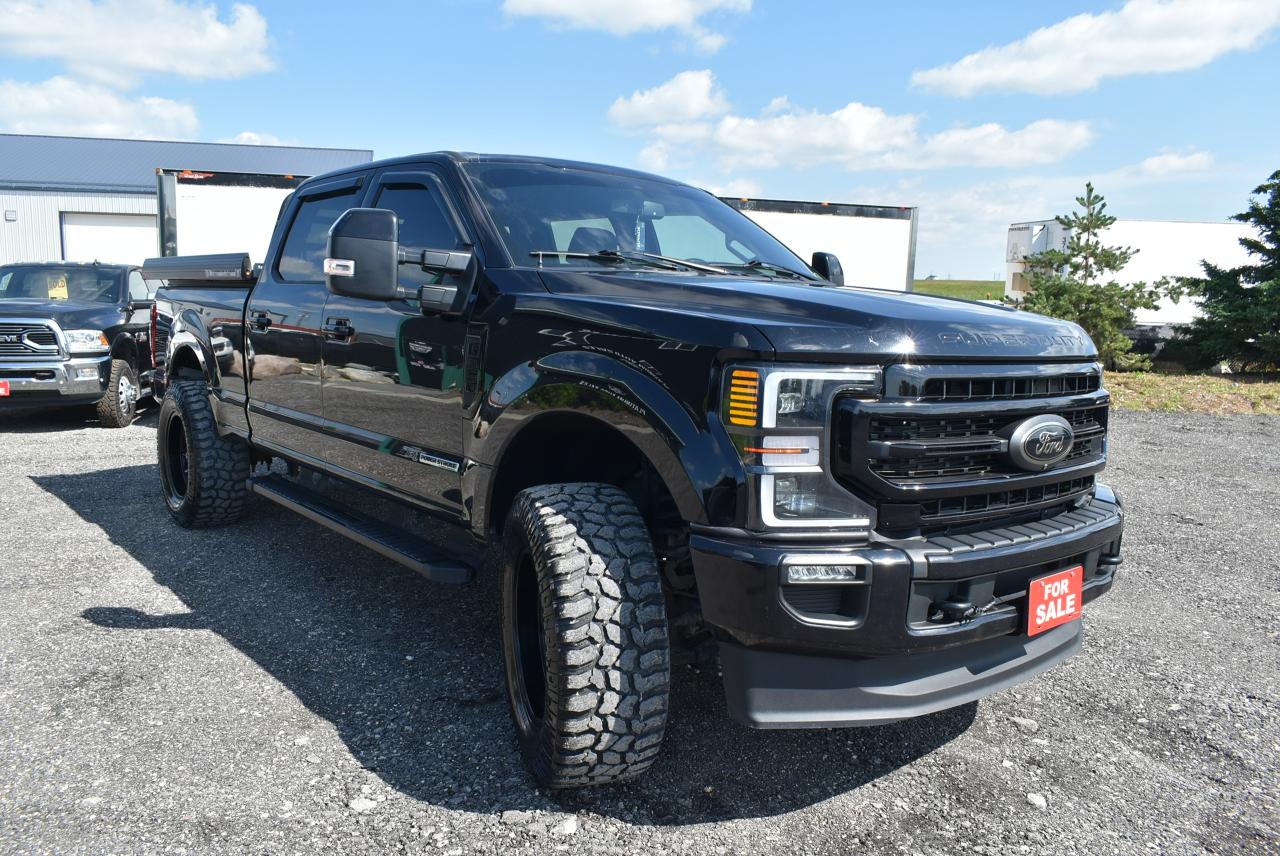 2022 Ford SUPER DUTY F-350 SRW LARIAT 6.7L POWERSTROKE - Photo #12