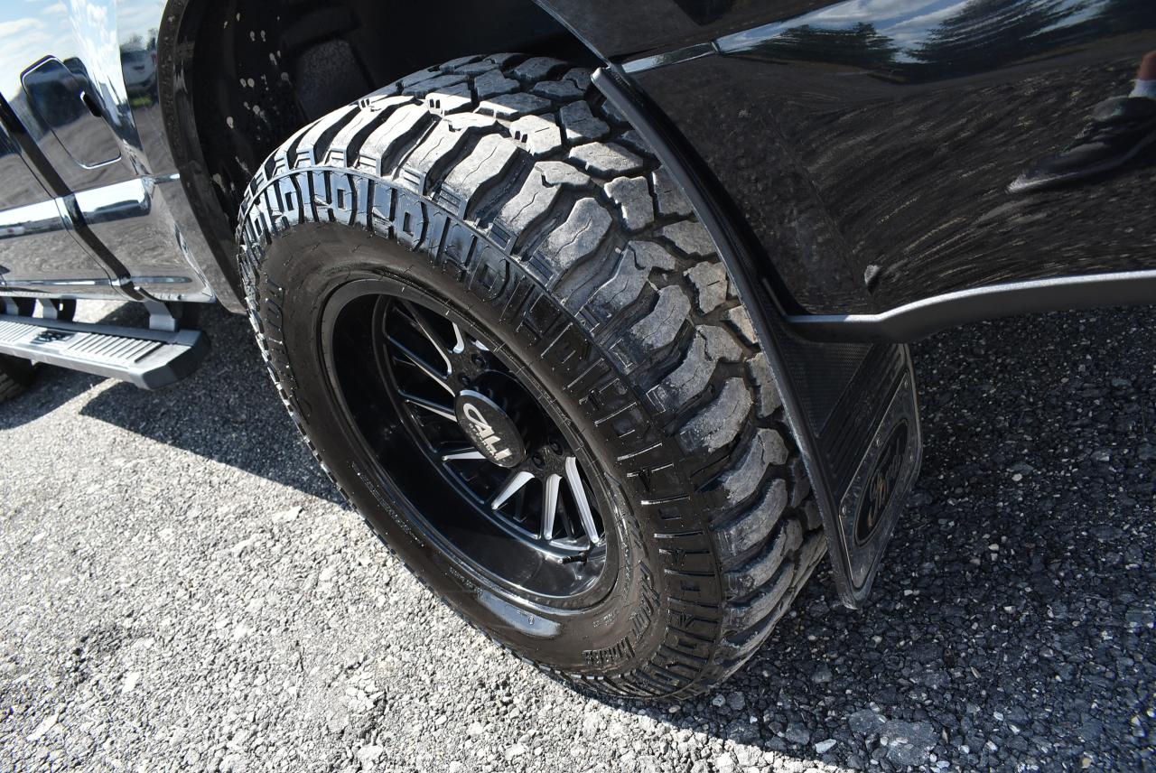2022 Ford SUPER DUTY F-350 SRW LARIAT 6.7L POWERSTROKE - Photo #21