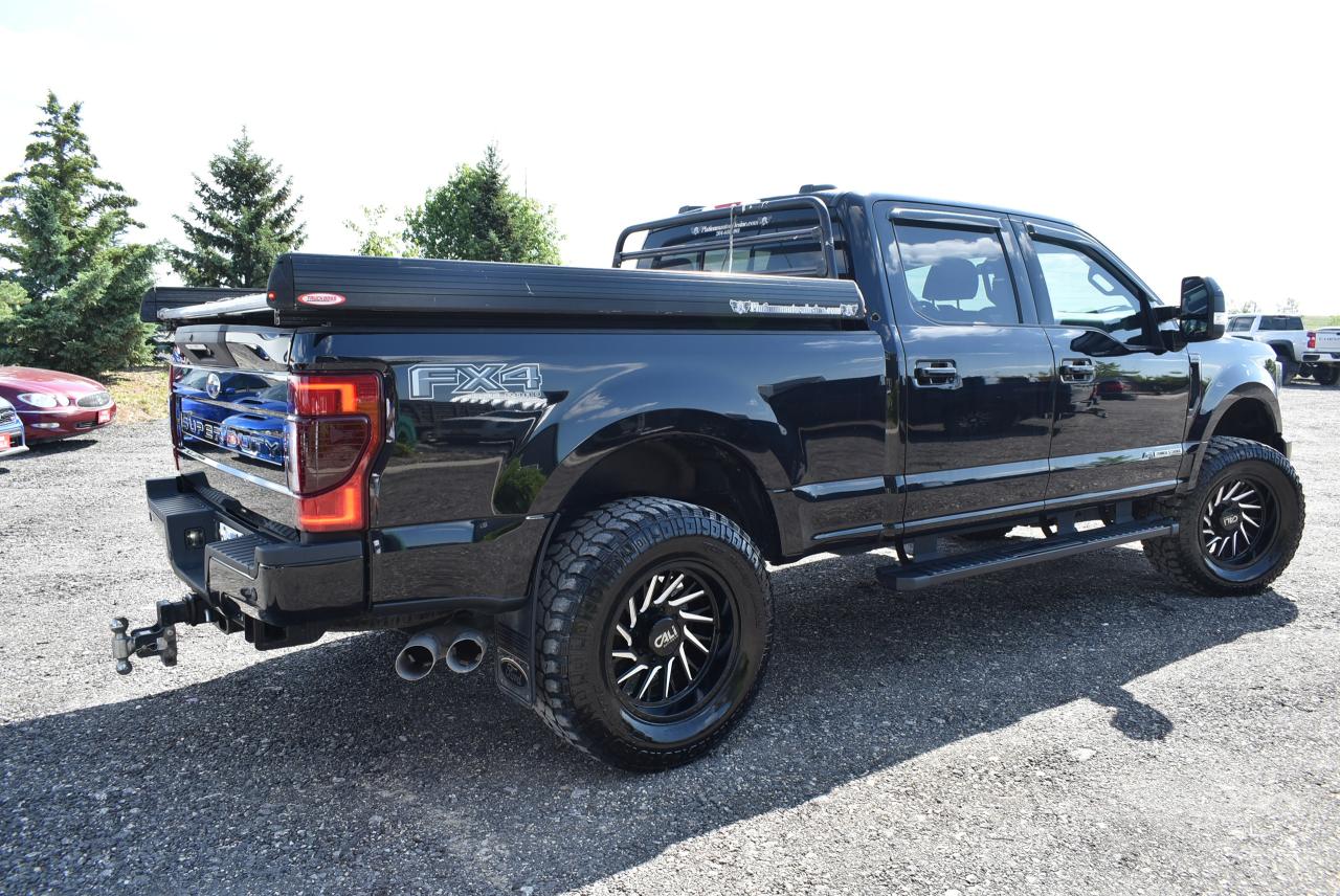 2022 Ford SUPER DUTY F-350 SRW LARIAT 6.7L POWERSTROKE - Photo #9