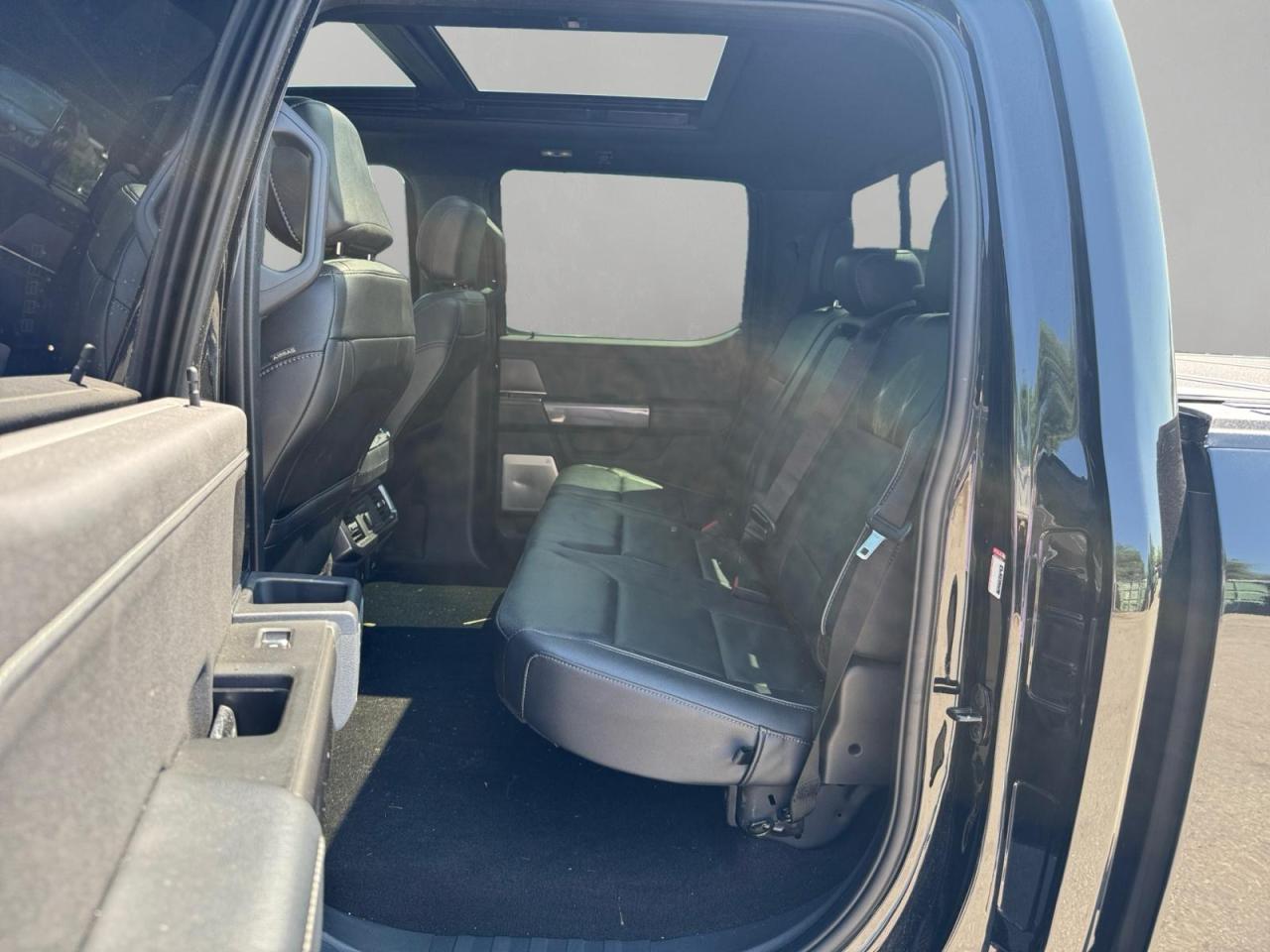 2022 Ford F-150 Lariat Photo