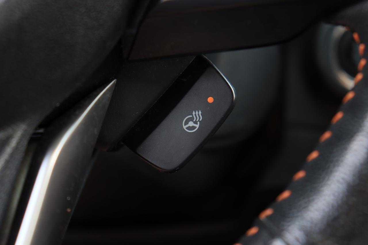 2019 Subaru Crosstrek Limited | Eyesight | Leather | Roof | Nav | Cam ++ Photo