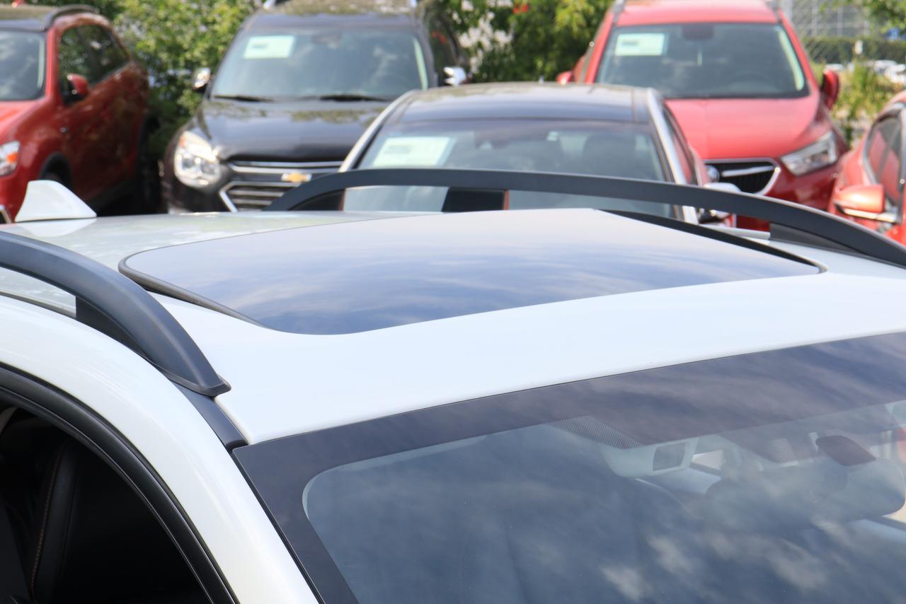 2019 Subaru Crosstrek Limited | Eyesight | Leather | Roof | Nav | Cam ++ Photo