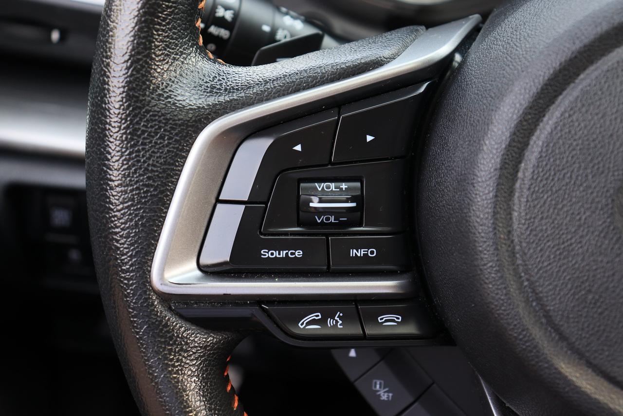 2019 Subaru Crosstrek Limited | Eyesight | Leather | Roof | Nav | Cam ++ Photo