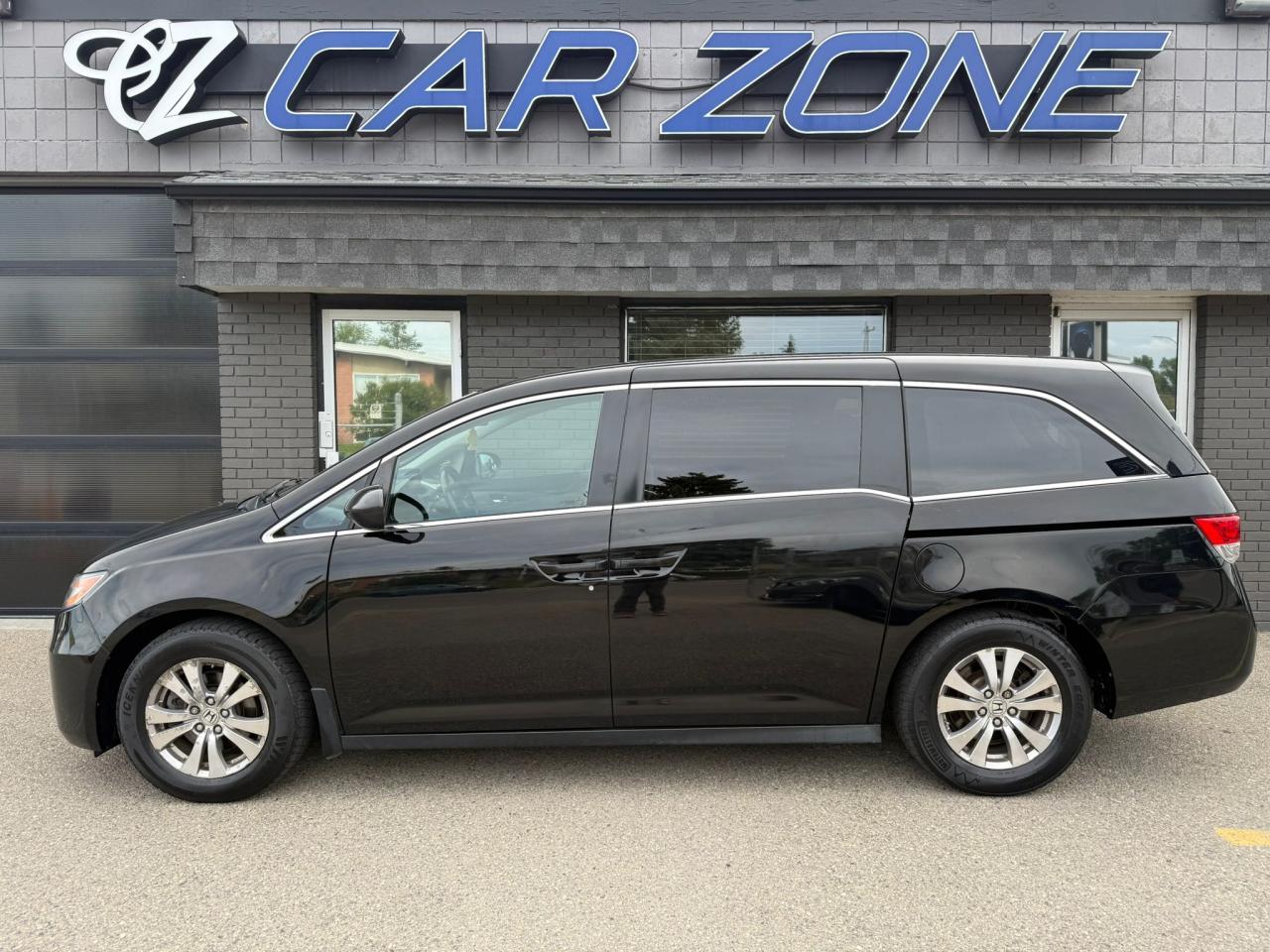 2014 Honda Odyssey SE | Easy Financing Solutions | Warranty Available - Photo #8