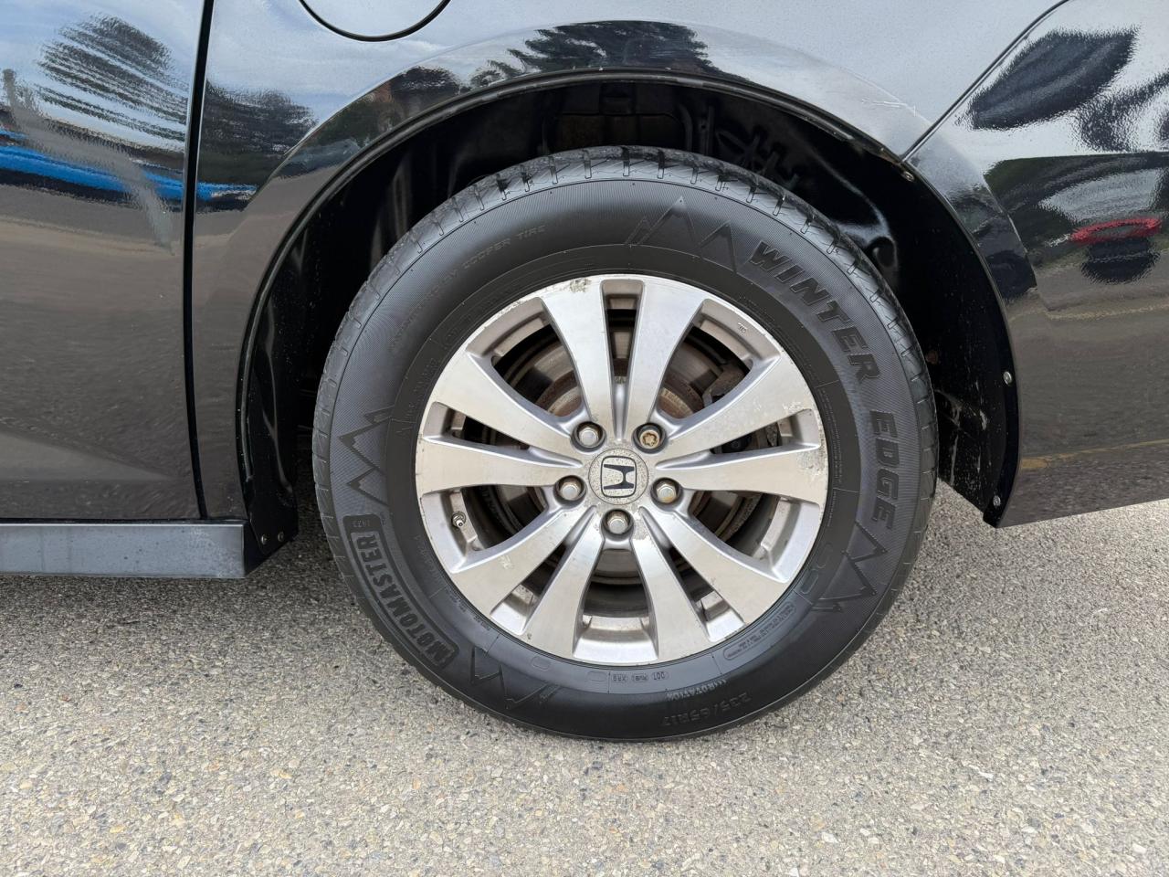 2014 Honda Odyssey SE | Easy Financing Solutions | Warranty Available - Photo #10