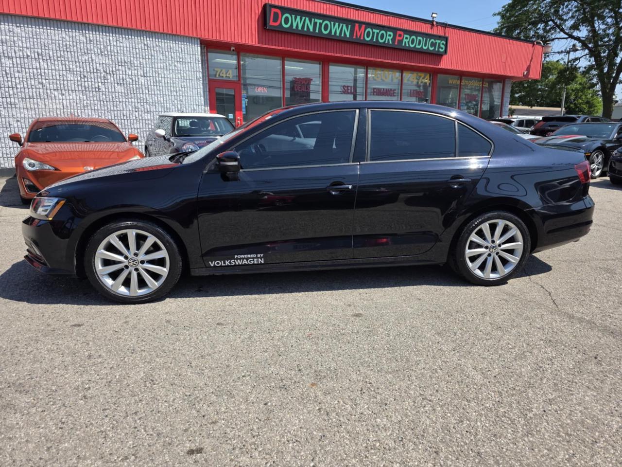 2016 Volkswagen Jetta 1.8T Sport Photo2