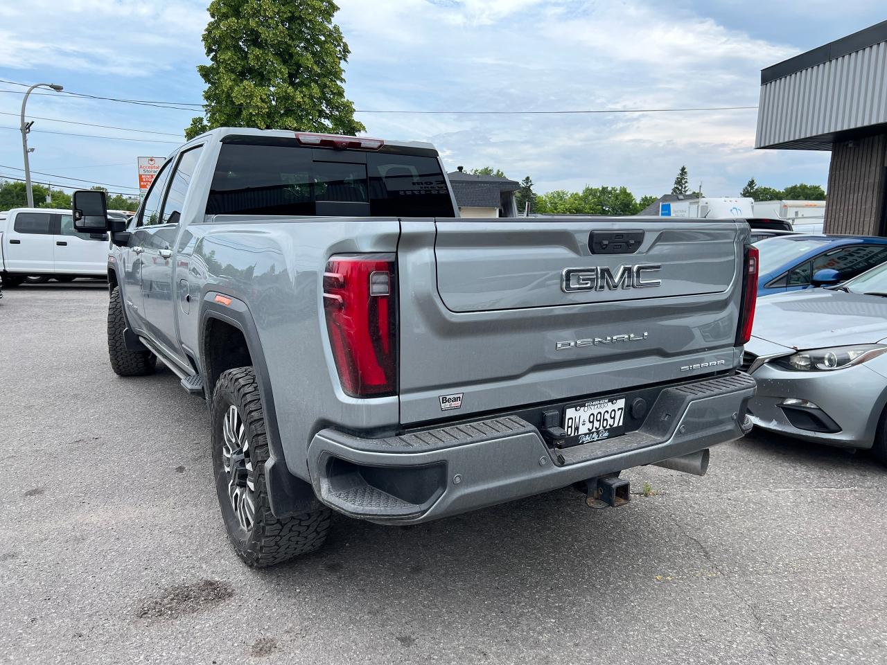 2024 GMC Sierra 2500 Denali Ultimate - Photo #3