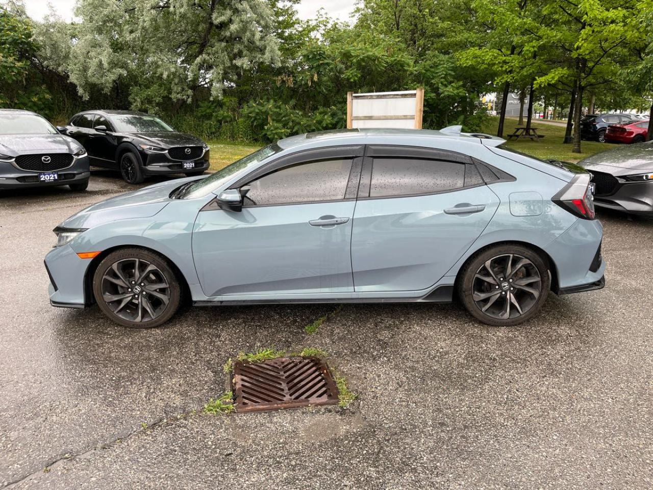 2018 Honda Civic Sport Touring | Auto | Leather | Roof | Nav | Cam Photo6