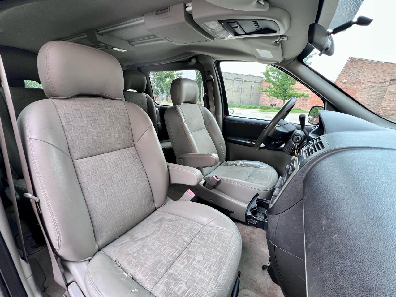 2009 Pontiac Montana w/1SB - Photo #12