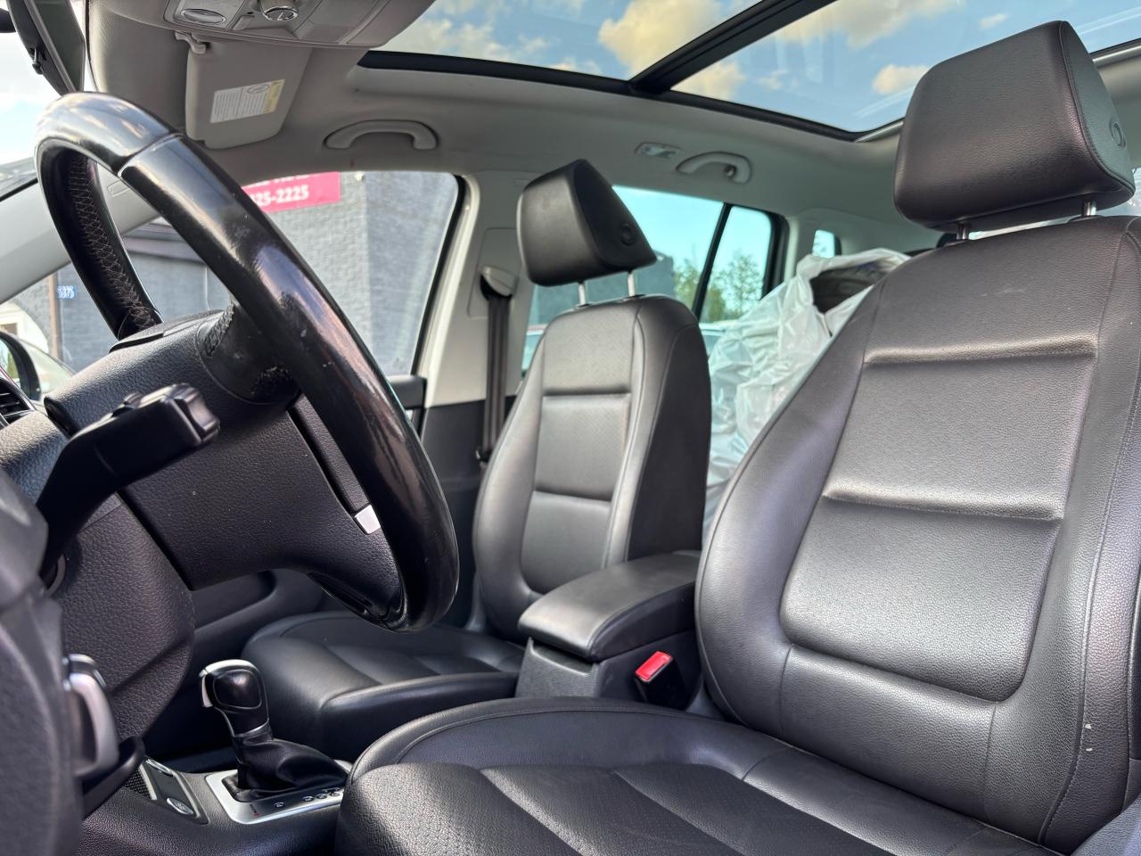2015 Volkswagen Tiguan Highline - Photo #9
