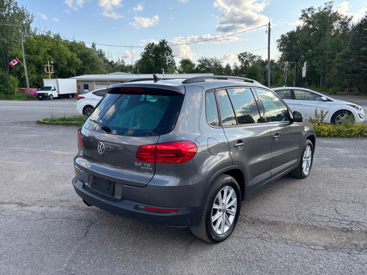 2015 Volkswagen Tiguan Highline Photo4